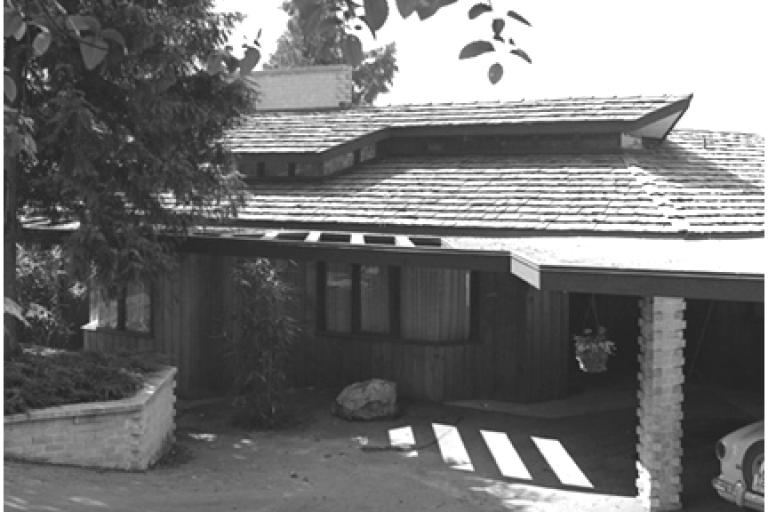 Carmichael House - 1160 Nepal Place