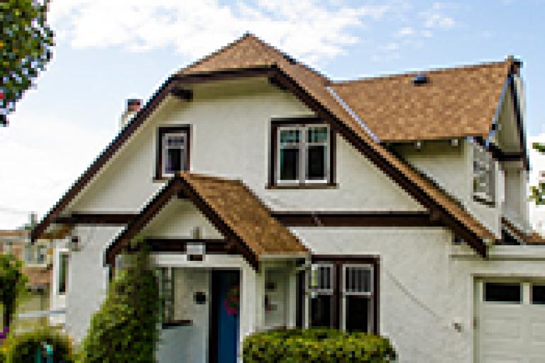 Peirson House - 2586 Lawson Avenue